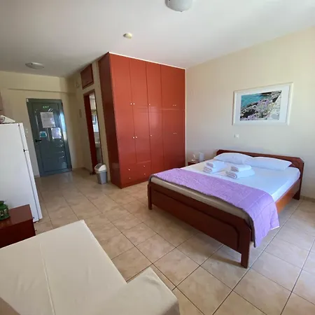 Nefeli Apartment Stoupa
