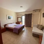 Nefeli Apartament *