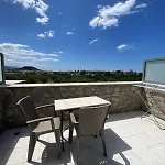 Apartment Nefeli Stoúpa