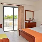 Apartment Nefeli Stoúpa