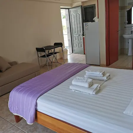 Nefeli Apartament Stoúpa