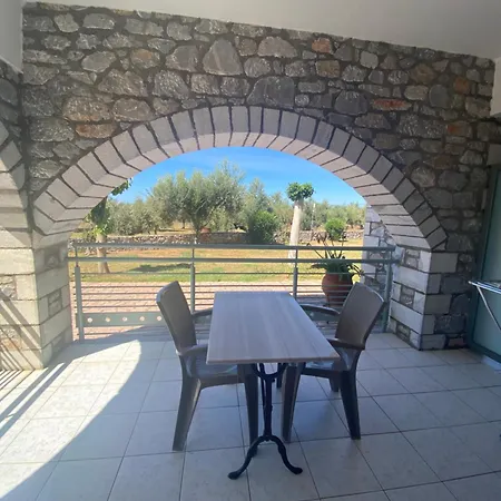 Nefeli Apartament