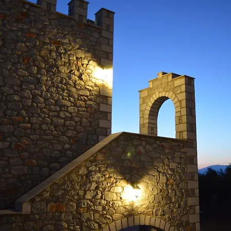 アパート Nefeli Stoúpa