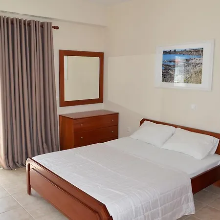 アパート Nefeli *